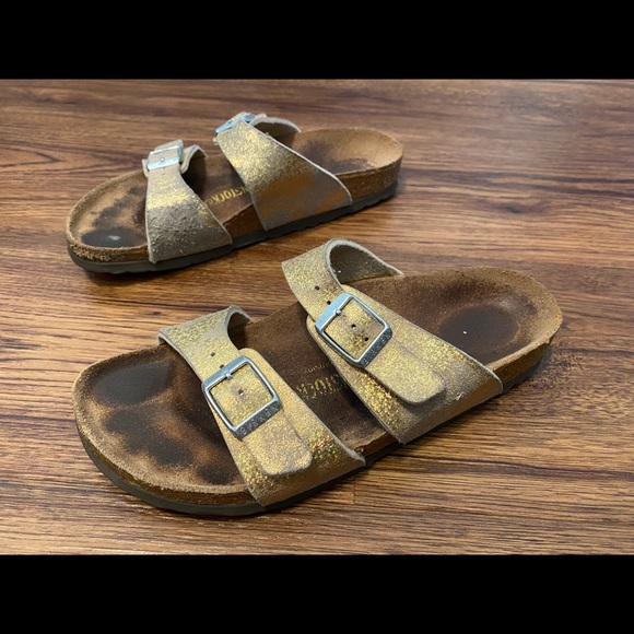 Used Birkenstock sandals gold Sydney size 37 - Picture 4 of 5